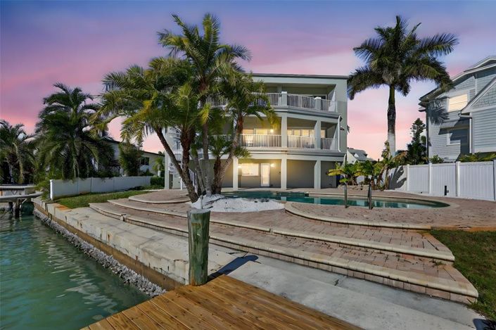 Image No.39-3 Bed Property for sale