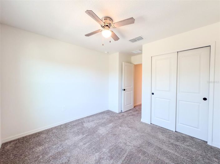 Image No.19-3 Bed Townhouse for sale