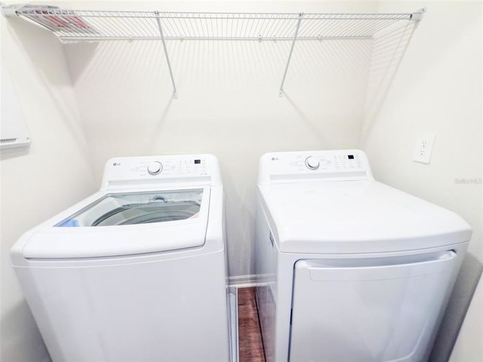 Image No.24-3 Bed Townhouse for sale