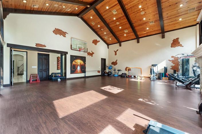 Image No.30-5 Bed Property for sale