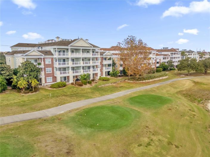 Image No.24-3 Bed Property for sale