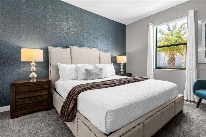 Image No.20-9 Bed Property for sale