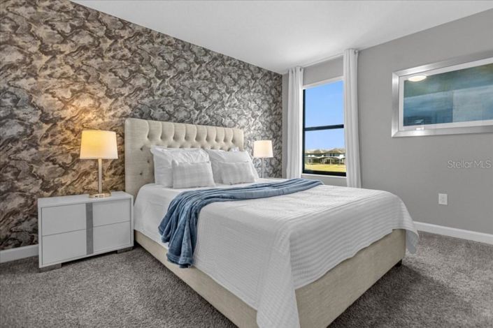 Image No.24-9 Bed Property for sale