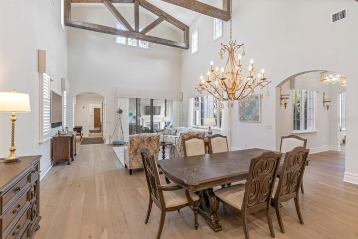 Image No.18-4 Bed Property for sale