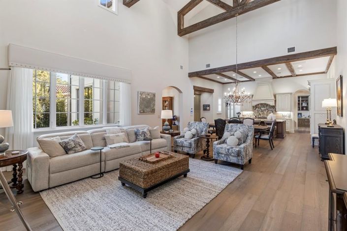 Image No.21-4 Bed Property for sale