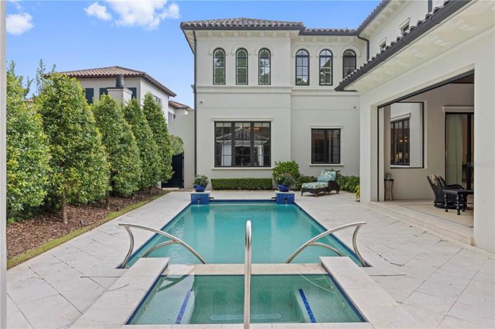 Image No.35-4 Bed Property for sale