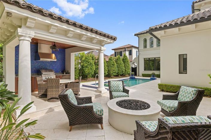 Image No.40-4 Bed Property for sale