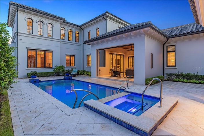 Image No.45-4 Bed Property for sale