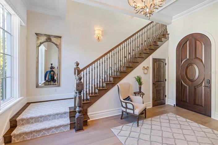 Image No.6-4 Bed Property for sale