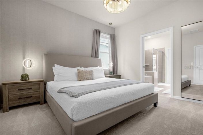 Image No.11-7 Bed Property for sale