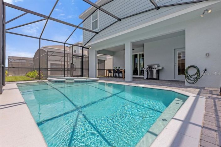 Image No.21-7 Bed Property for sale