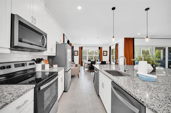 Image No.29-10 Bed Property for sale