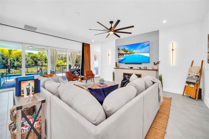 Image No.30-10 Bed Property for sale