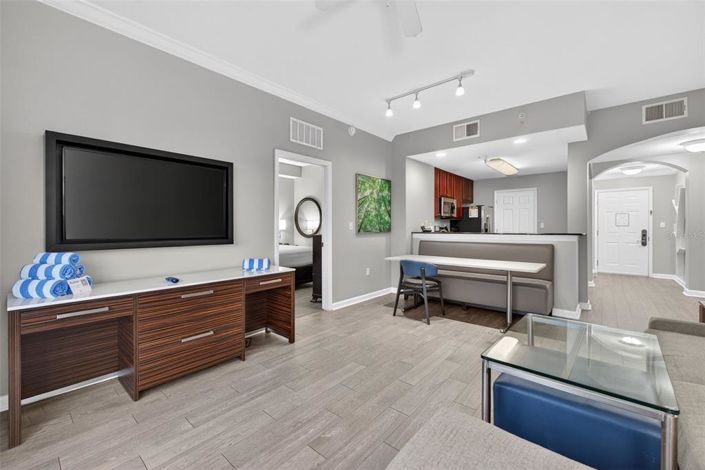 Image No.19-3 Bed Property for sale