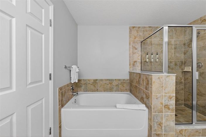 Image No.30-3 Bed Property for sale