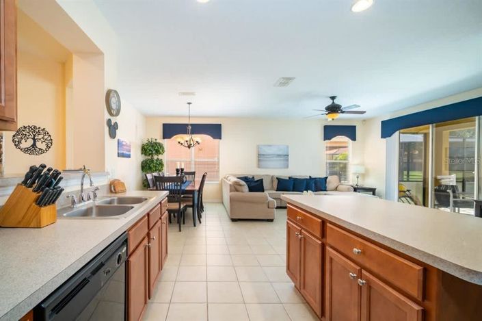 Image No.9-Propriété de 4 chambres à vendre à Kissimmee