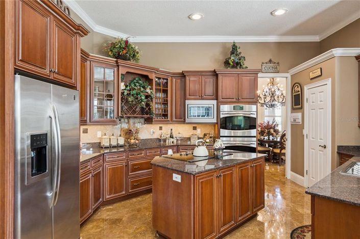 Image No.2-Propriété de 5 chambres à vendre à Orlando