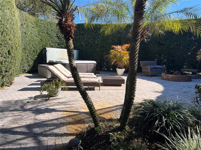 Image No.36-5 Bed Property for sale