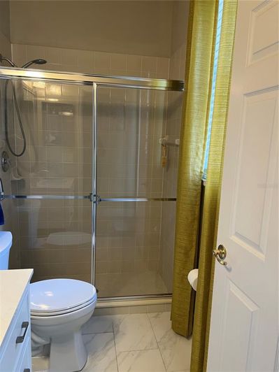 Image No.44-5 Bed Property for sale