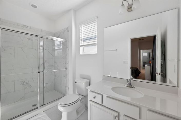 Image No.24-6 Bed Property for sale