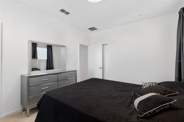 Image No.34-6 Bed Property for sale