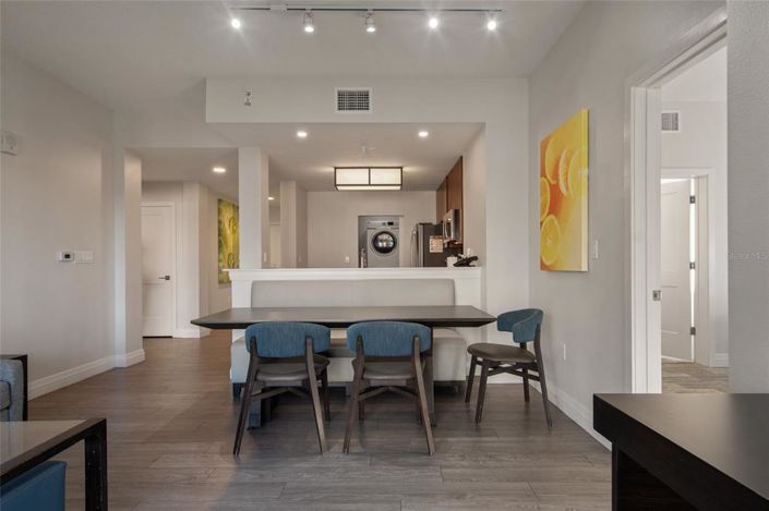 Image No.20-2 Bed Property for sale