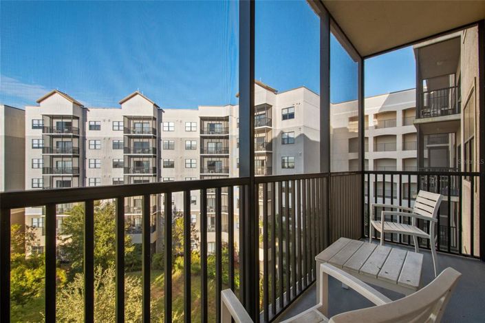 Image No.25-2 Bed Property for sale