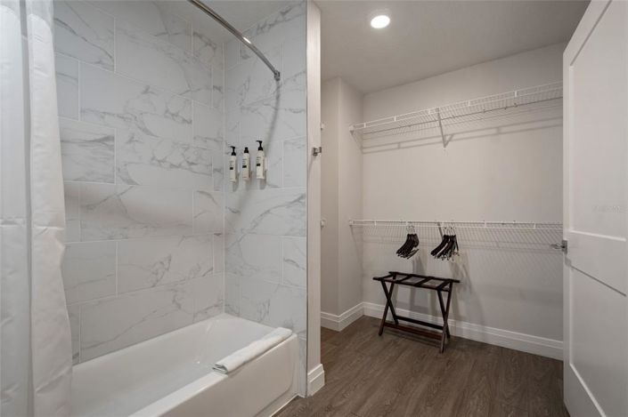 Image No.35-2 Bed Property for sale