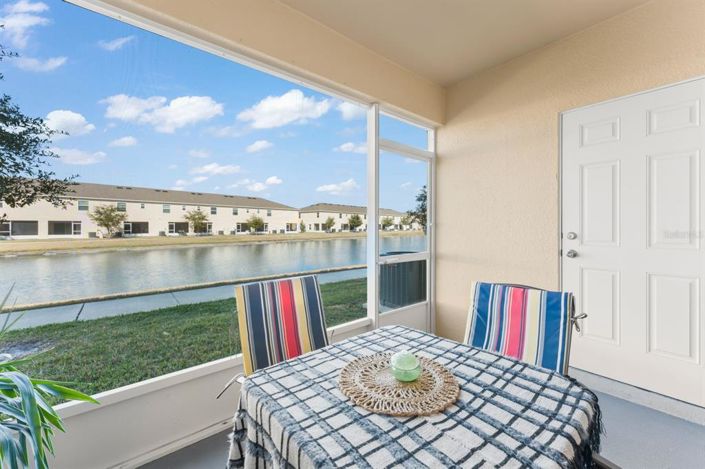 Image No.28-3 Bed Townhouse for sale