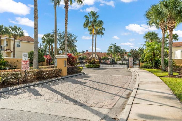 Image No.32-3 Bed Townhouse for sale