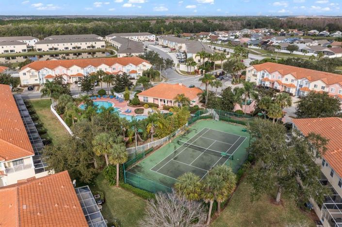 Image No.37-3 Bed Townhouse for sale