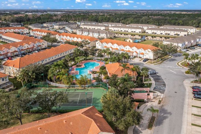 Image No.38-3 Bed Townhouse for sale