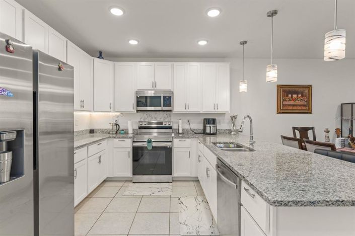 Image No.6-3 Bed Townhouse for sale