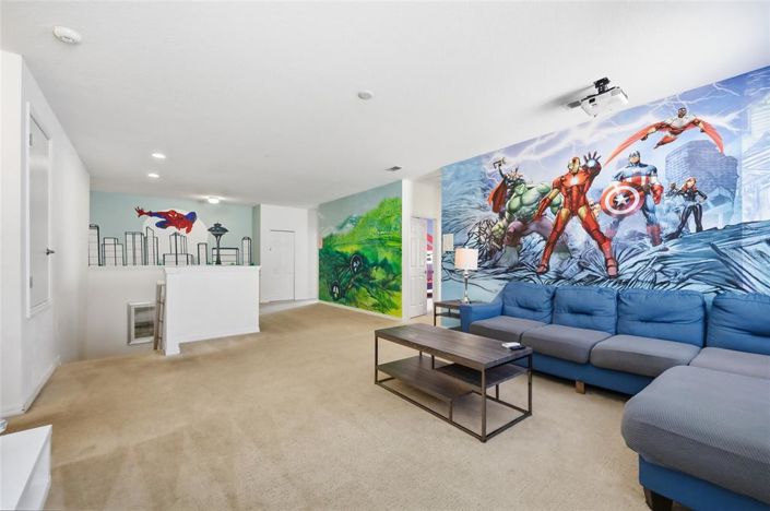 Image No.15-9 Bed Property for sale