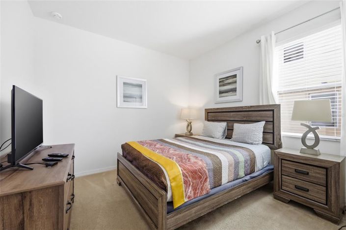 Image No.37-9 Bed Property for sale