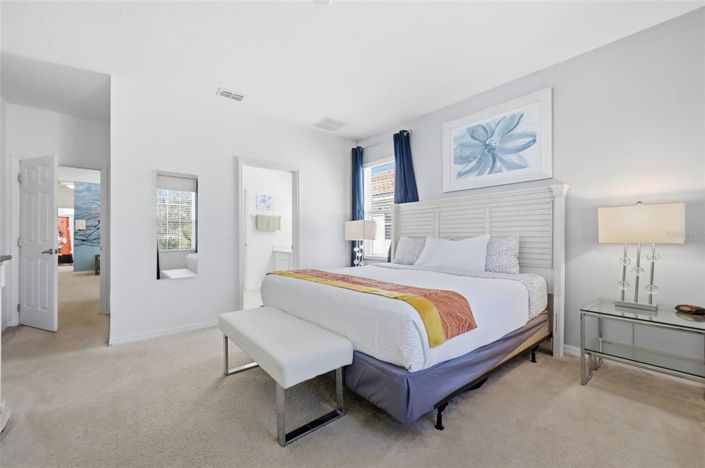 Image No.48-9 Bed Property for sale