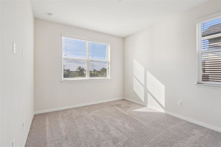 Image No.32-9 Bed Property for sale