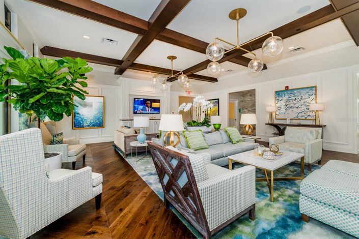 Image No.54-9 Bed Property for sale