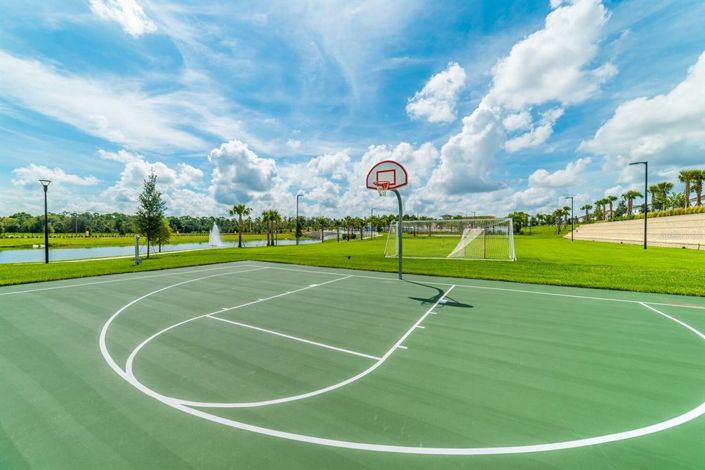 Image No.59-9 Bed Property for sale