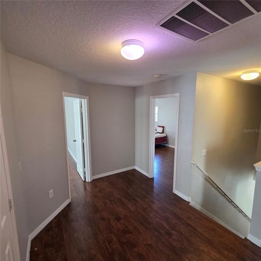 Image No.25-4 Bed Property for sale