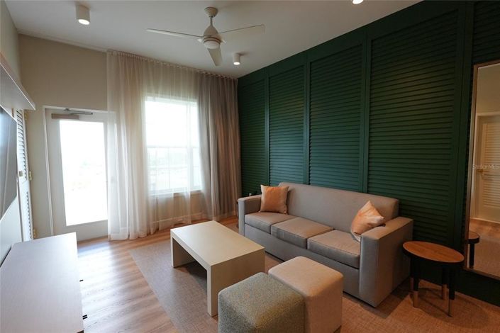 Image No.42-1 Bed Property for sale