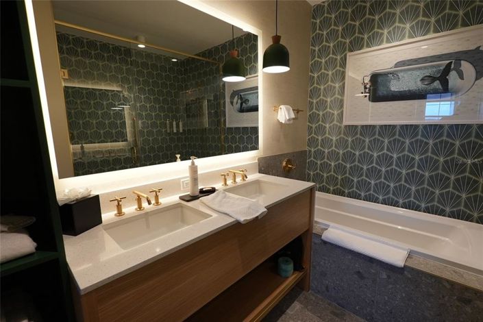 Image No.56-1 Bed Property for sale