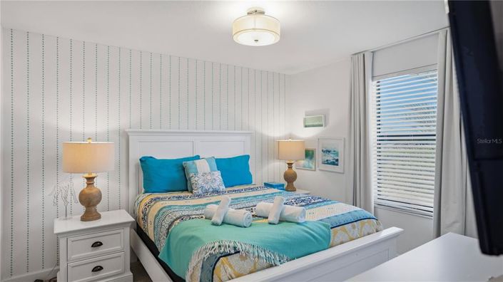 Image No.36-6 Bed Property for sale