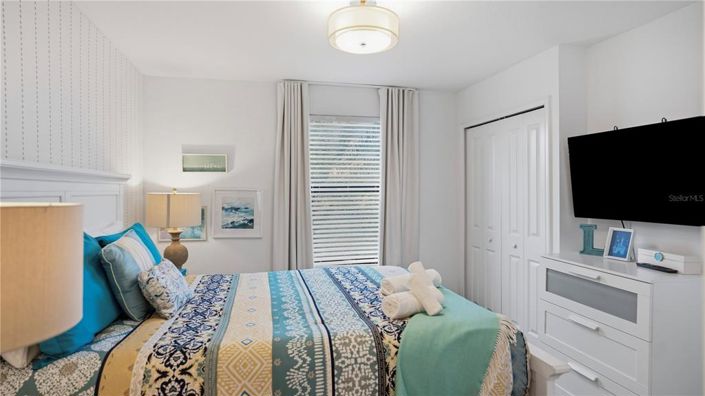 Image No.37-6 Bed Property for sale