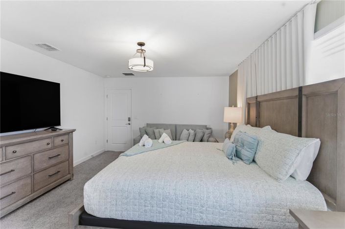 Image No.51-6 Bed Property for sale