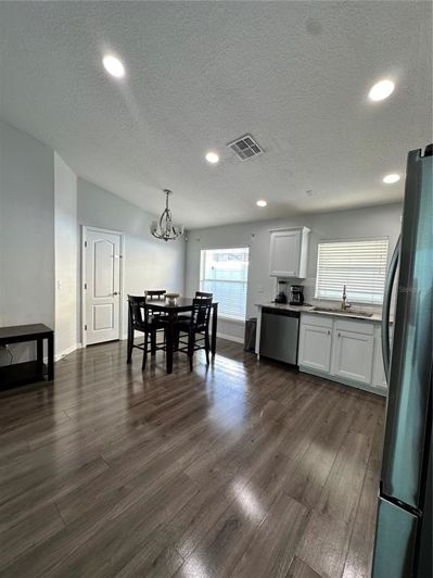 Image No.16-4 Bed Property for sale