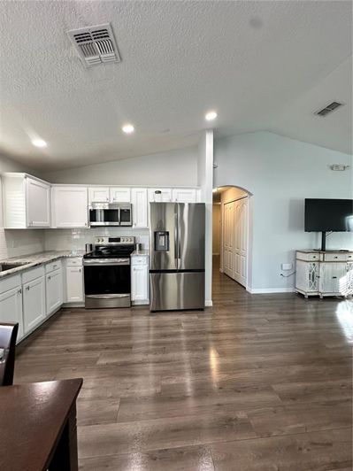 Image No.18-4 Bed Property for sale