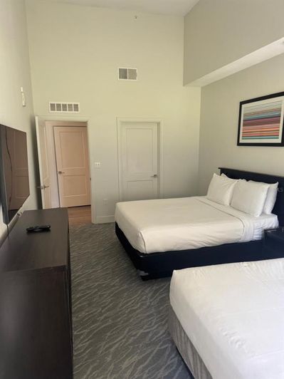 Image No.23-2 Bed Property for sale