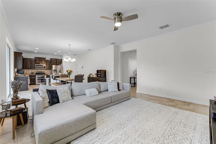 Image No.10-3 Bed Property for sale