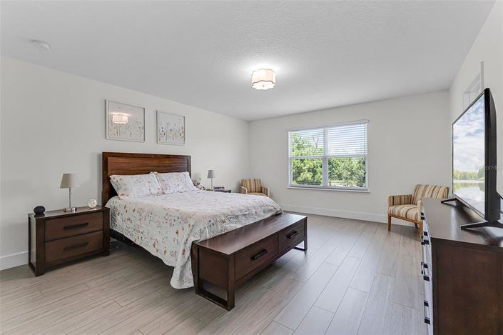 Image No.35-3 Bed Property for sale